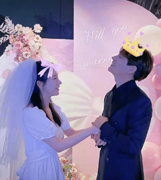 《中国机长》袁泉：真正活得精致的女人，应该是什么样子？游戏画面